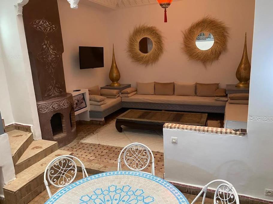 Ryad De Charme Authentique Piscine Calme Marrakesh Exterior photo